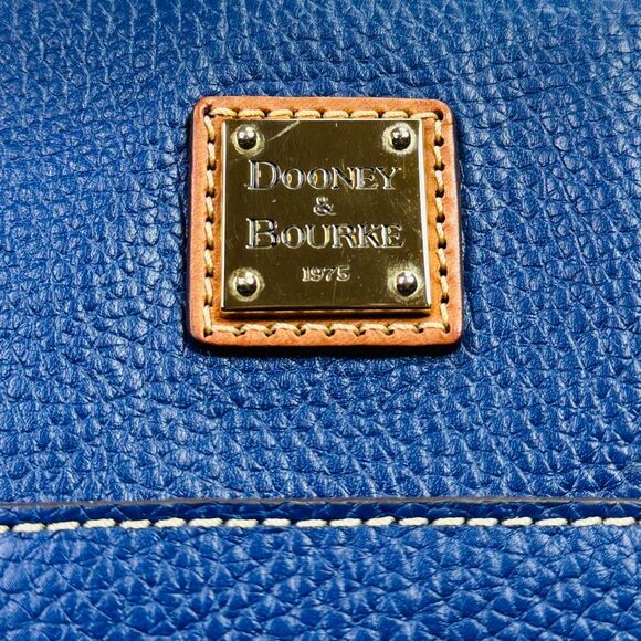 Dooney & Bourke Pebble Grain Small Lexington Shopper Tote - 10” x 12” x 3.5” - Picture 4 of 10